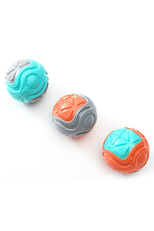 Besta igračka za pse, žogica Relief 7,5cm različne barve