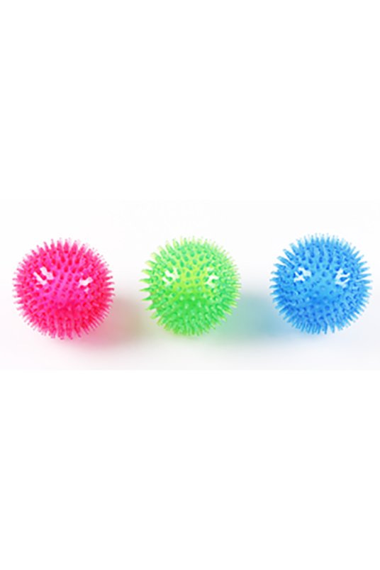 Besta igračka za pse, žogica Spikes 9cm različne barve